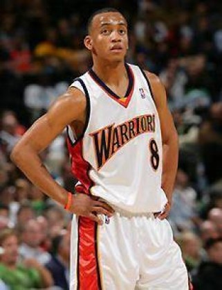 蒙塔埃利斯：从二轮秀到得分机器的传奇篮球生涯，揭秘他的华丽突破与成长故事