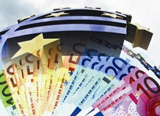 英格兰银行：揭秘300年央行如何稳定经济与应对危机，助您轻松理解货币政策