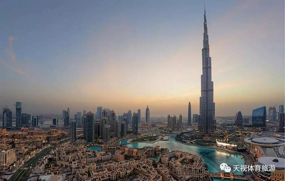 迪拜:阿拉伯联合酋长国的璀璨明珠 迪拜:阿拉伯联合酋长国的璀璨明珠