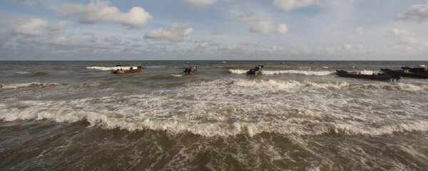 探索防城港:天气变化与旅行准备指南 探索防城港:天气变化与旅行准备指南