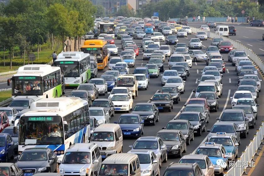 文锦渡口岸通关全攻略:避开拥堵、快速过关的实用技巧与贴心服务 文锦渡口岸通关全攻略:避开拥堵、快速过关的实用技巧与贴心服务