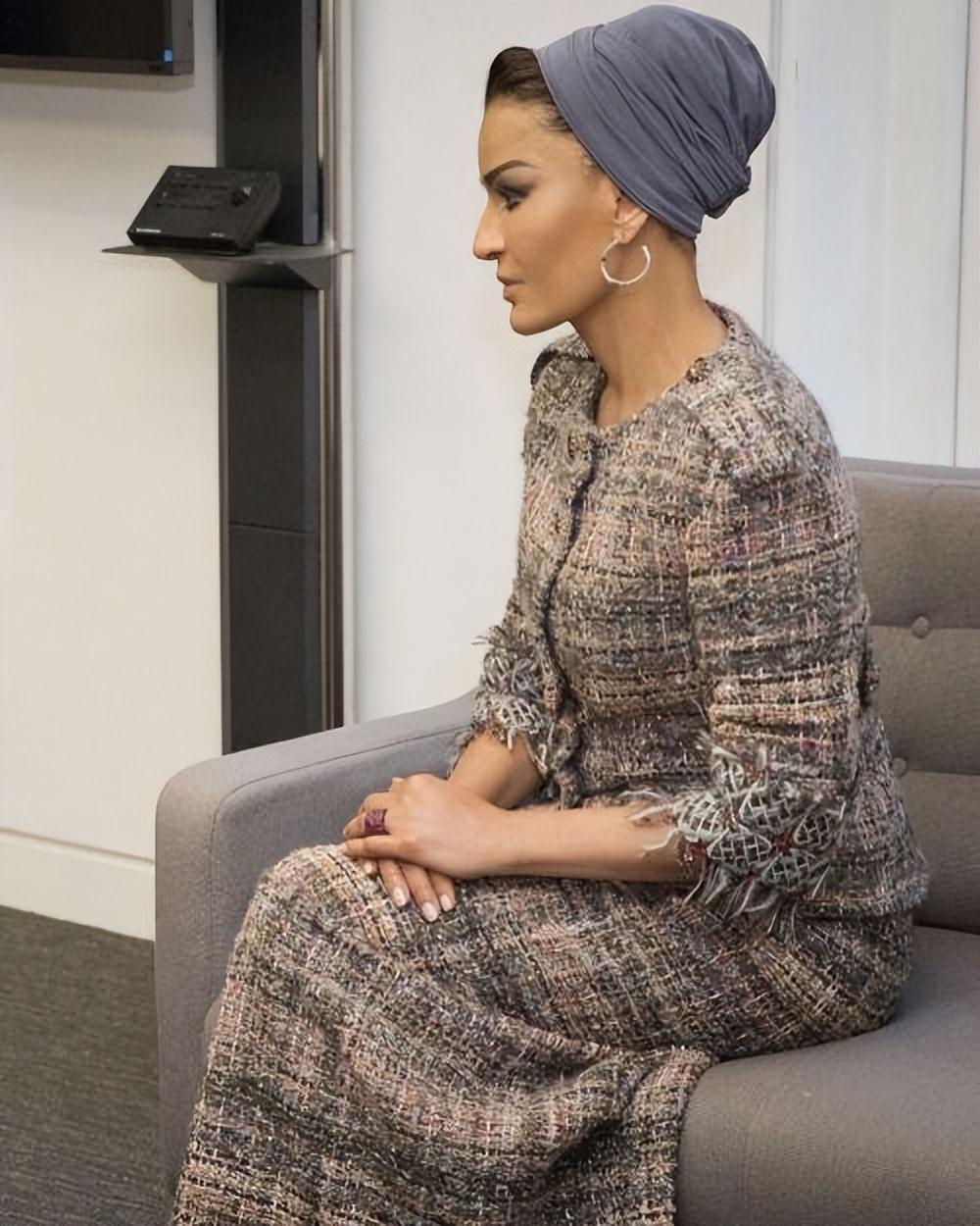 莫扎王妃：从王室时尚到女性赋权，揭秘她如何优雅引领卡塔尔现代化