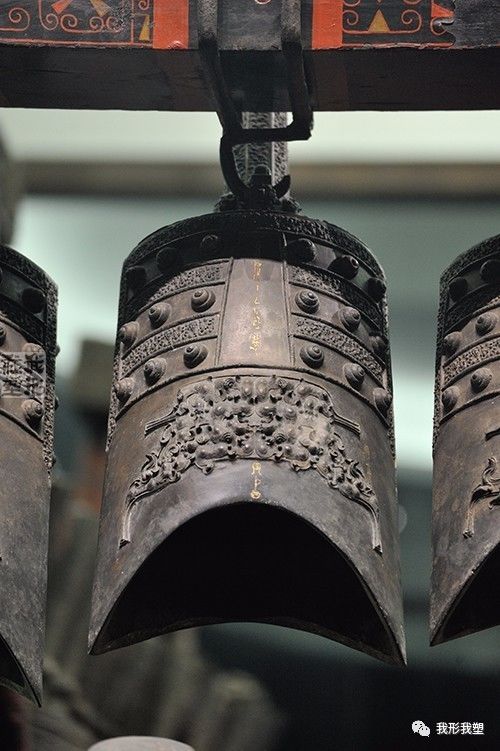 曾侯乙墓考古大揭秘：青铜编钟、精美漆器与古代贵族生活全解析