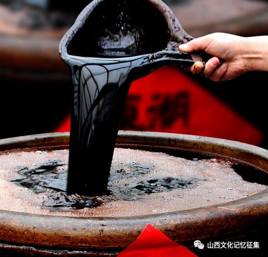 山西陈醋:揭秘三千年传统工艺,教你如何挑选正宗老陈醋,享受健康美味生活 山西陈醋:揭秘三千年传统工艺,教你如何挑选正宗老陈醋,享受健康美味生活