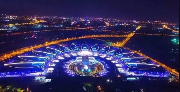 昆明滇池国际会展中心全攻略:便捷交通、展会排期与预订技巧 昆明滇池国际会展中心全攻略:便捷交通、展会排期与预订技巧